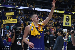 Light & Wonder推出“Cash Falls”系列新机