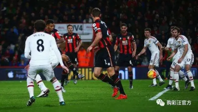 球迷：这队已经提前预定冠军