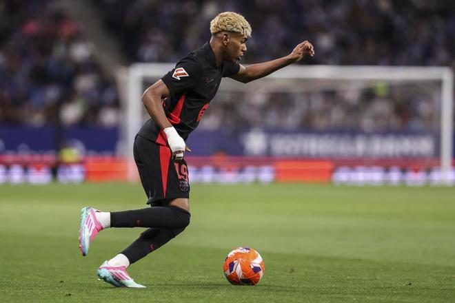 T1击败IG挺进瑞士轮#2025全球总决赛 #IG #T1